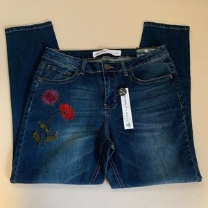 Absolutely Famous Embroidered Mid-Rise Ankle Jeans